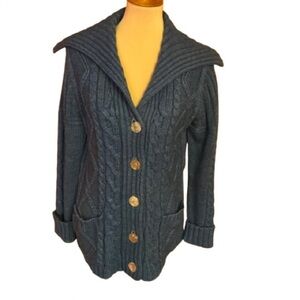 Vintage 70s chunky blue big collar cardigan
